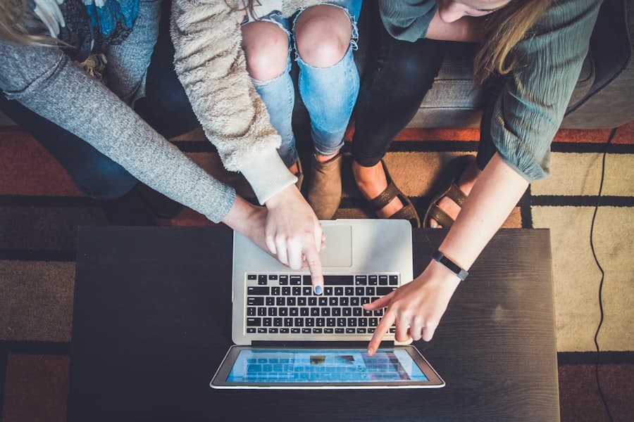 abcdhe-37 Photo contract web developer